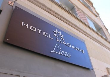 Hotel Madanis Liceo #1