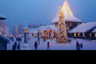 Finnland Lappland Weihnachtsmann Dorf Polarlichter  - Bild